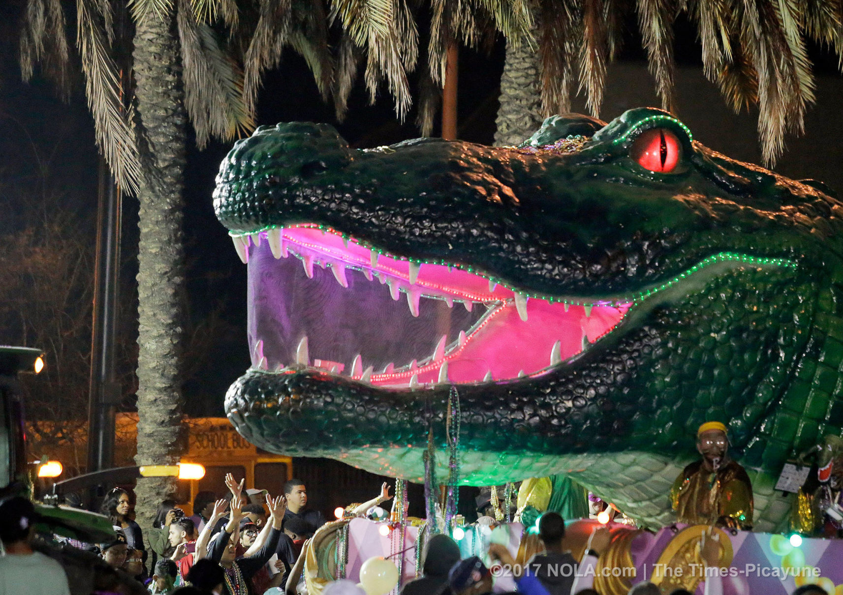 Krewe of Bacchus 2017 rolls in New Orleans: See Mardi Gras parade photos